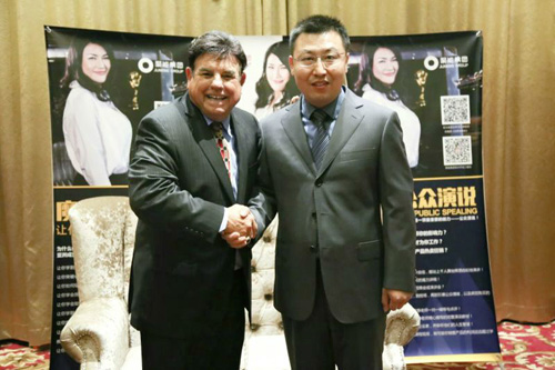 靳律师与世界销售大师汤姆霍普金斯